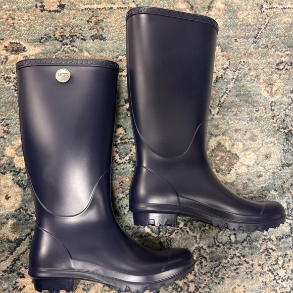 UGG Shoes - UGG Shelby Matte Navy Blue Rain Boots, Women’s size 7, NWOT